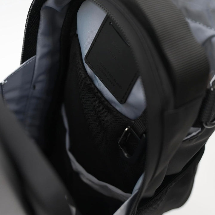ÜBIG™ Kompakte Magnetische Gym Bag